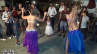 Roman Düğününde Kapışan Dansözler