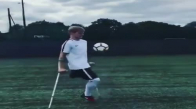 Bir Ayağı Olmayan Gencin Muhteşem Futbol Oynaması