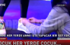 Aleyna Tilki Ayakkabısını Annesine Bağlattı