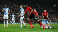  Manchester United 3 - 1 Huddersfield Town Maç Özeti İzle