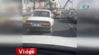 Otomobilin Camından Uzatılan Ağaç Şaşkına Çevirdi