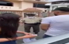 Polis Denetiminde İç Çamaşırını Çıkarıp Kocasına Maske Yapan Kadın