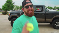 Dude Perfect Ekibinden Eğlenceli Trick Shot'lar