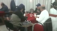 Kahvehanede Bedavacılara İple Tedbir Alındı