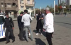Taksim’de hareketli anlar- Gözaltına alınan çarşaflı şüpheli şahıs erkek çıktı 