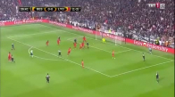 Beşiktaş - Lyon Maçında Kızıl Saçlı Taraftar Gündeme Oturdu