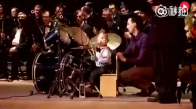Davul Çalmadan Yetenekli Olan Çocuk